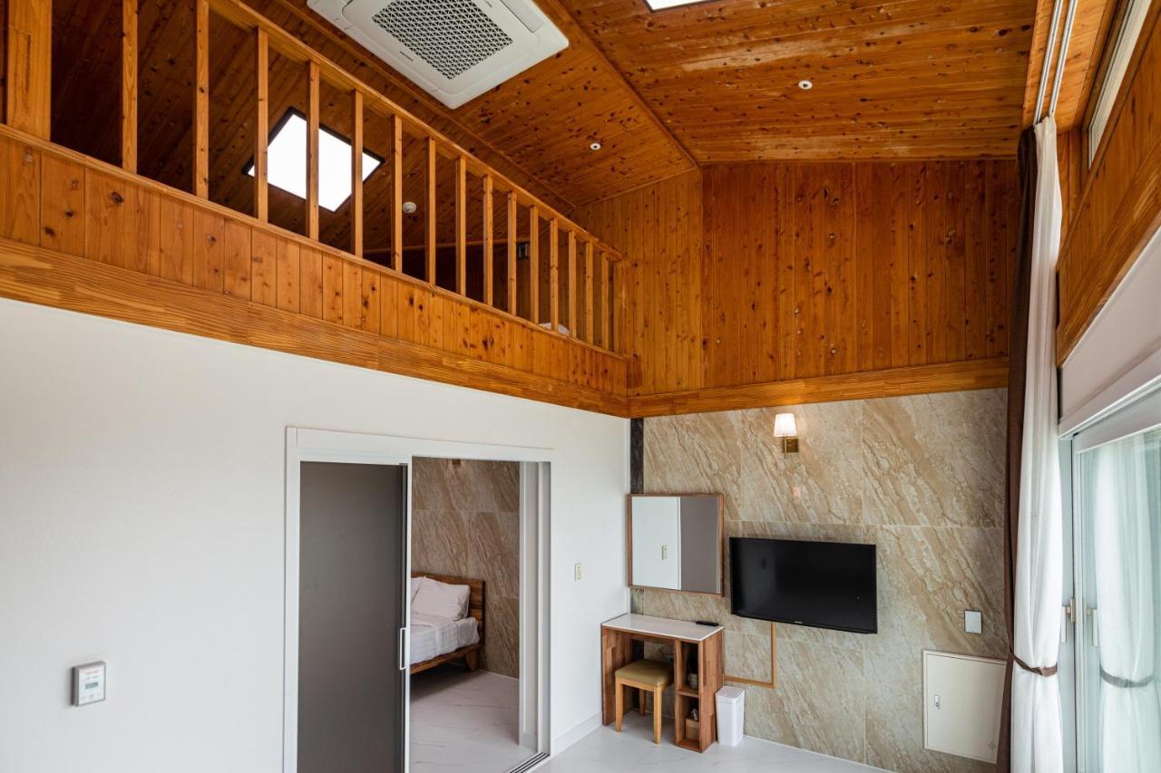 Aewol Oceanstay Jeju Exterior foto