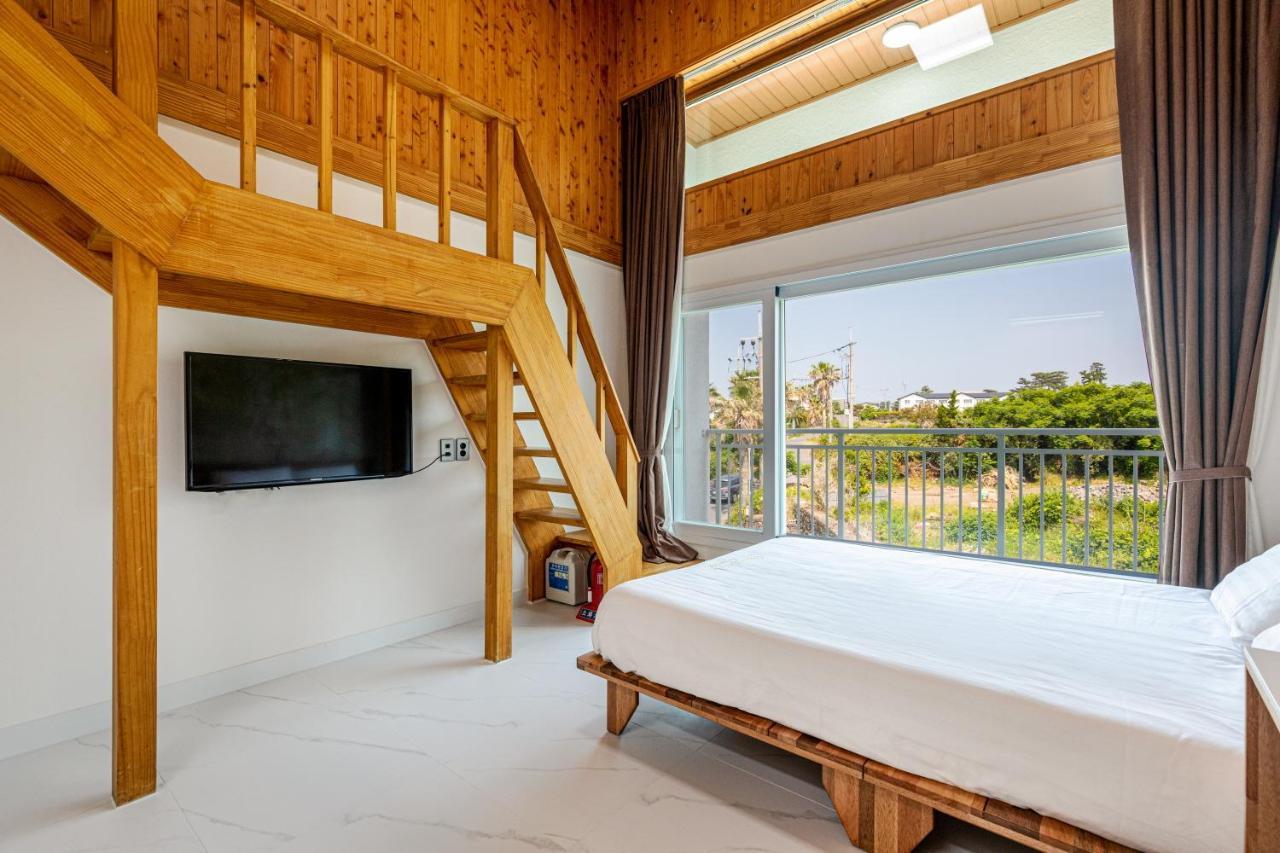 Aewol Oceanstay Jeju Exterior foto
